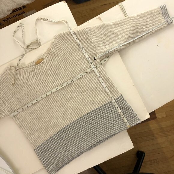 Bella Amore Italy Wool Alpaca Blend Cream Metallic Silver Knit Scoop Neck Sz S - Picture 11 of 14